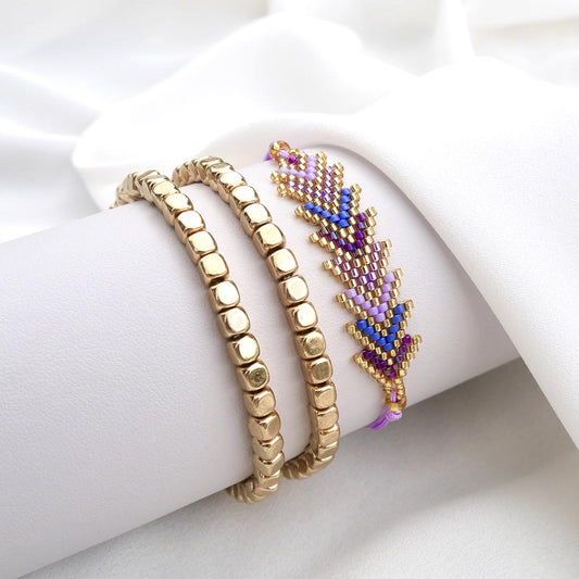 Bracelets dorés avec chevron violet, bleu et rose Purple Glow